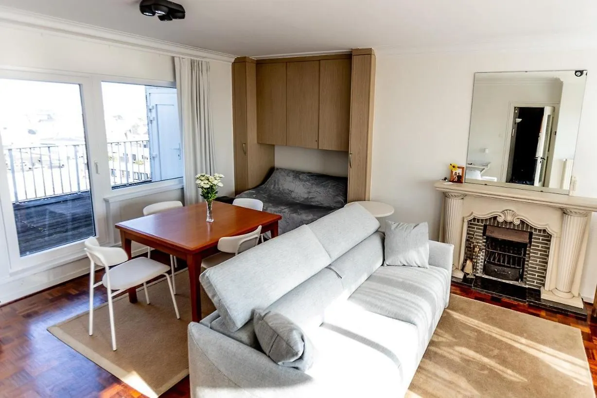 Studio With A Unique Terrace And Amazing Panoramic View Of The Sea T45 Oostende Daire
