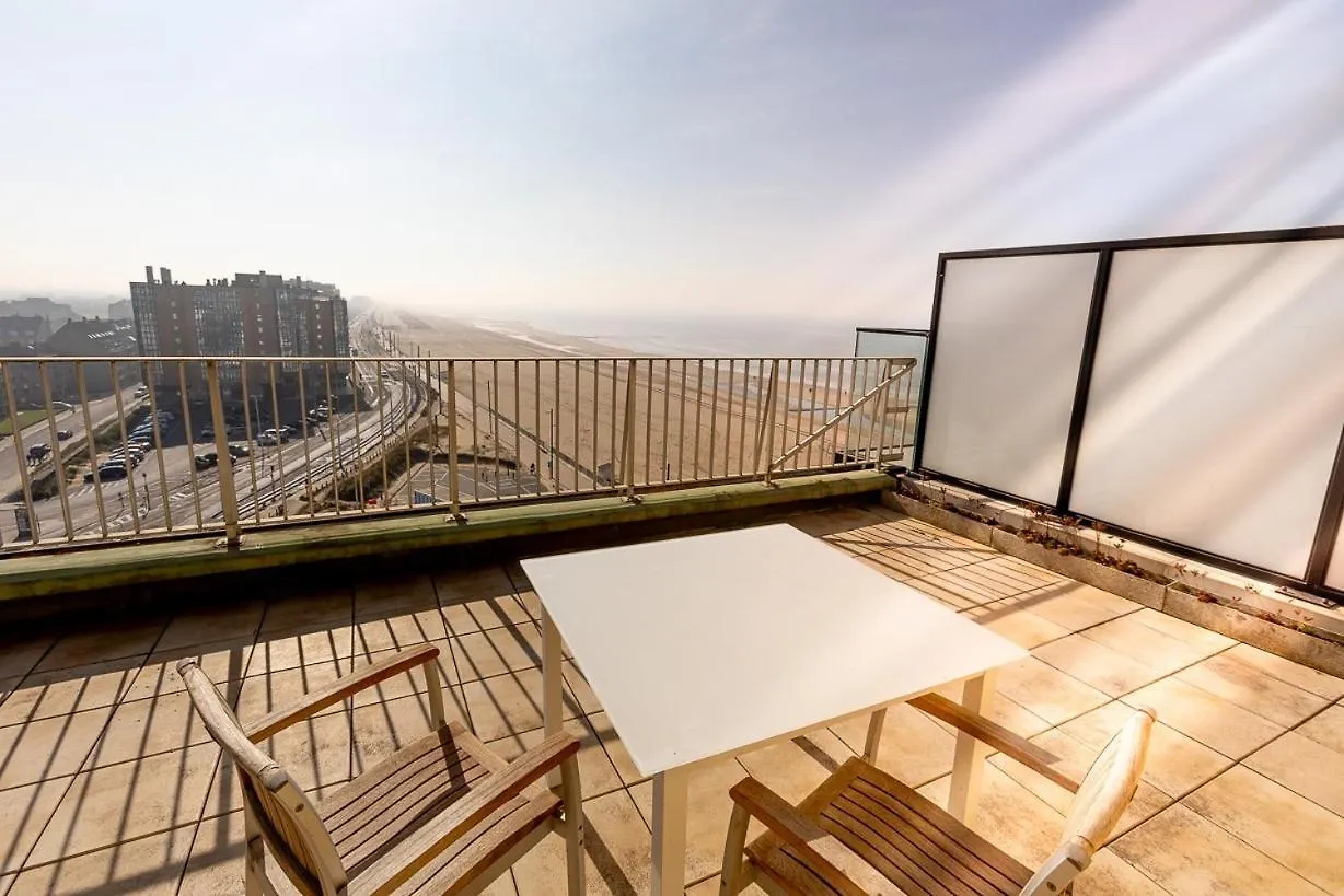 Studio With A Unique Terrace And Amazing Panoramic View Of The Sea T45 Ostend